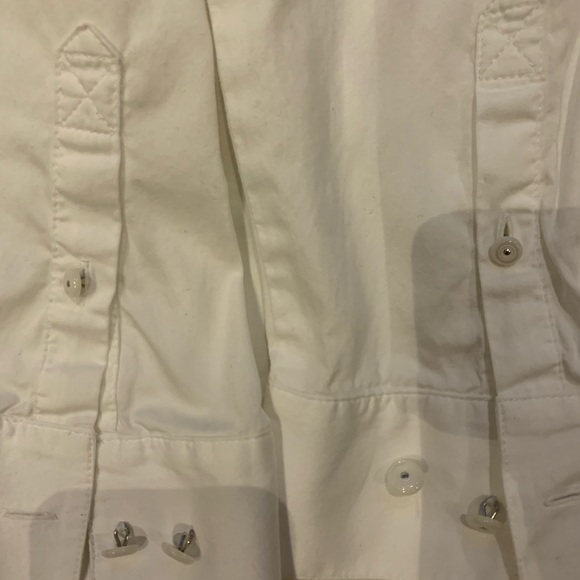 JONES NEW YORK | M | White cotton long sleeve blouse wrap with silver buckle - Picture 7 of 10